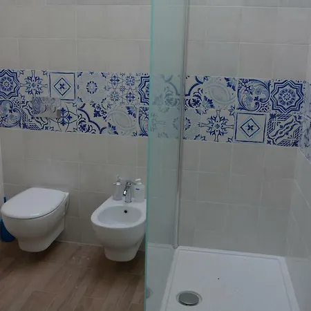 - Casa Nanu - Un Bilocale 75mq E Un Monolocale 40mq * Pachino